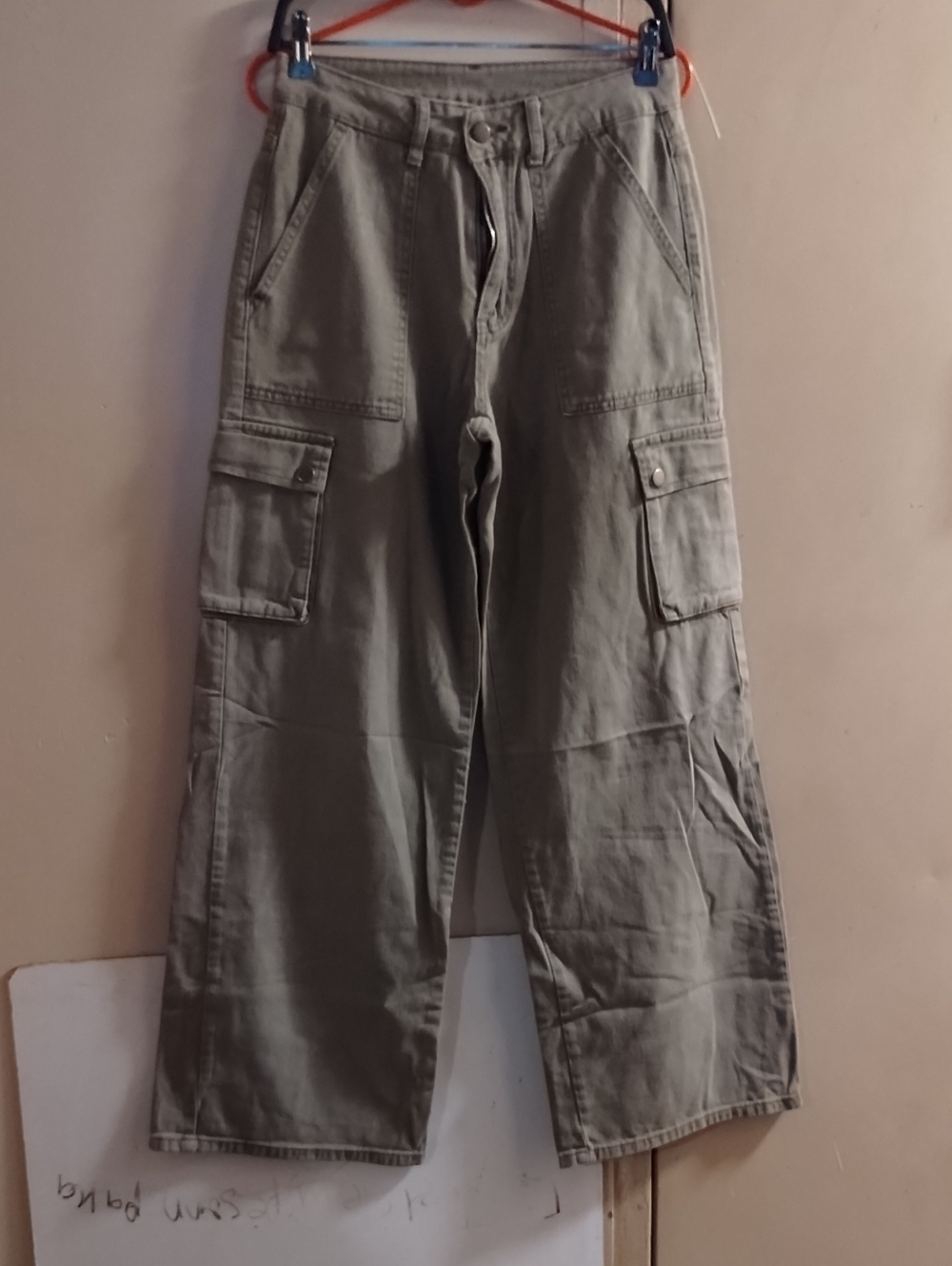 Men's Olive Cargo Pants - Casual Utility Style